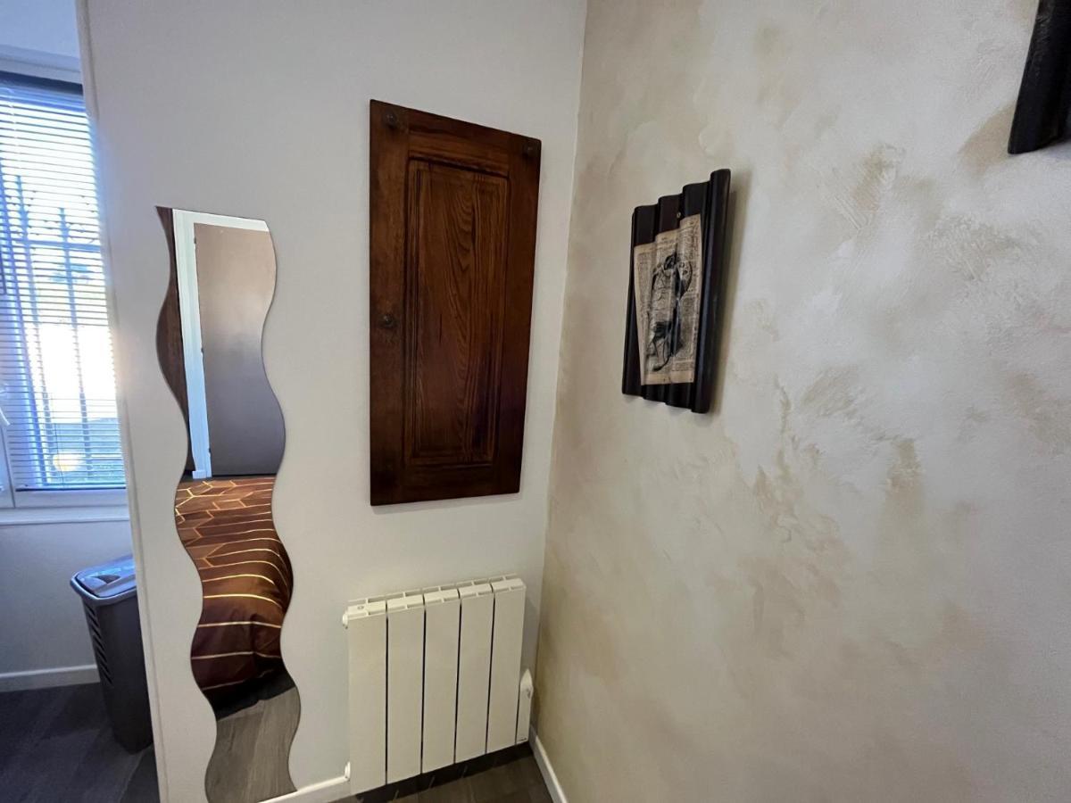 Chambres D'Hotes A La Forge Du Coglais La Selle-en-Cogles Esterno foto