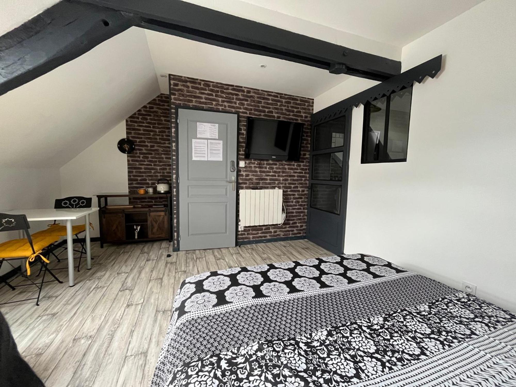 Chambres D'Hotes A La Forge Du Coglais La Selle-en-Cogles Esterno foto