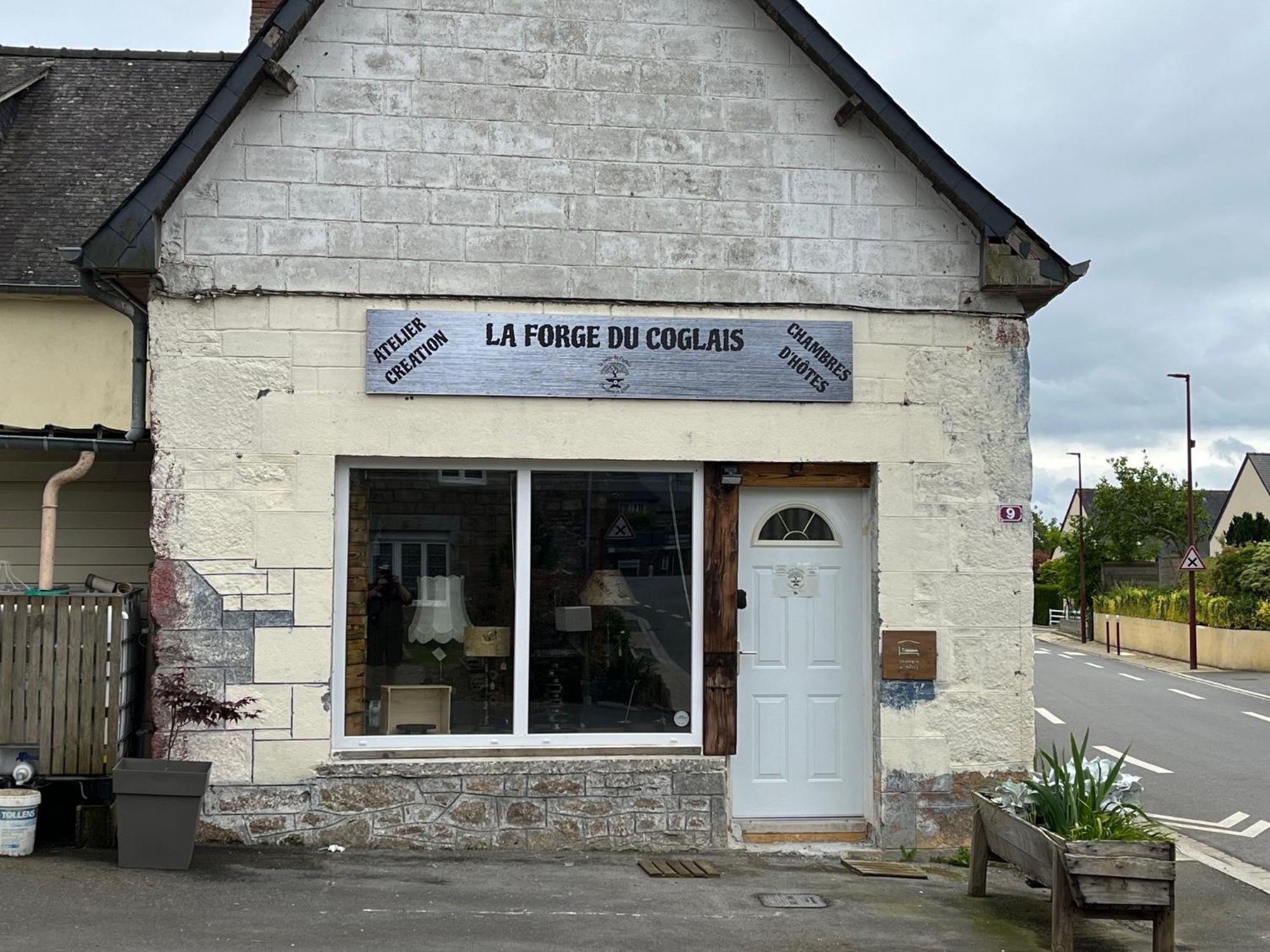 Chambres D'Hotes A La Forge Du Coglais La Selle-en-Cogles Esterno foto